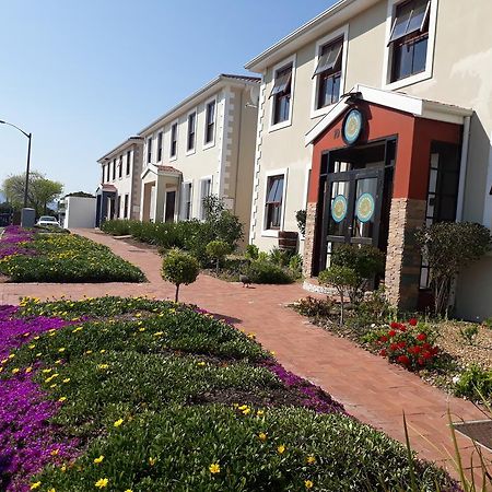 Bread And Barrel Guesthouse Bellville Kaapstad Buitenkant foto