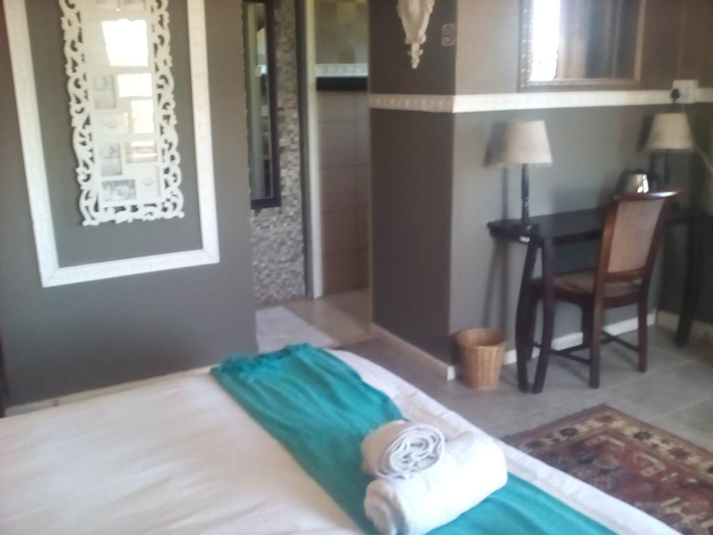 Bread And Barrel Guesthouse Bellville Kaapstad Buitenkant foto