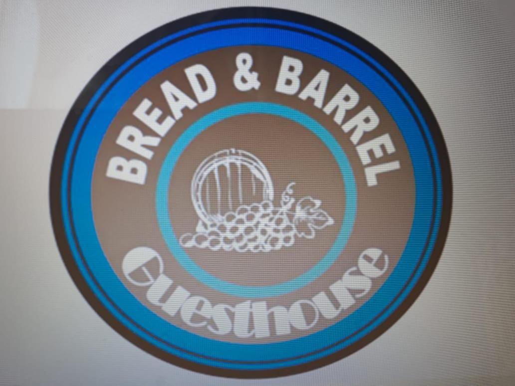 Bread And Barrel Guesthouse Bellville Kaapstad Buitenkant foto